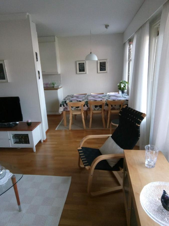 Cozy Two Room Apartment With Sauna Hyvinkää Eksteriør billede